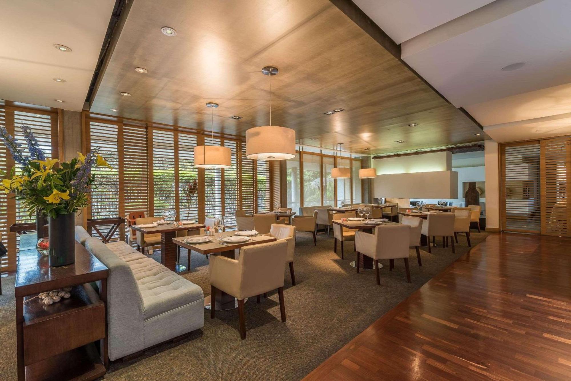 Отель Faranda Collection Bogota, A Member Of Radisson Individuals Экстерьер фото